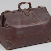 Full view, bag (.014)