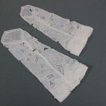 Full view, gauntlets (.03 & .04)