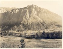 Kinsey 6x. Mt Si and North Fork Bridge and Farmlands