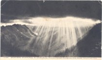 Sun Ray Picture in Cascade Mountains, Snoqualmie Pass, Washington.