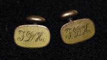 591.010. Pair Of Cufflinks Engraved  Fdh (1)