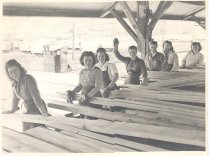 Po.045.0089. Girls On Sflco Green Chain Mill 1. Wwii