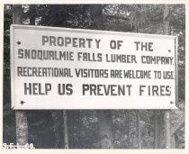 Po.045.3513.sign Mountain Highway Recreation Area Febuary 1947