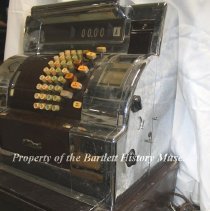 Ruhlin 2019.17.1 Cash Register Right Side Front