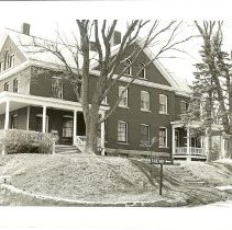Four-family dwelling at M.V.T.I. in 1959.
