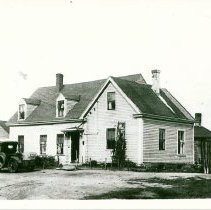 Home of Erick and Anna Lejonhud at 9 Ballard Street