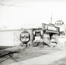 Spot to Shop grocery store, Cash Corner