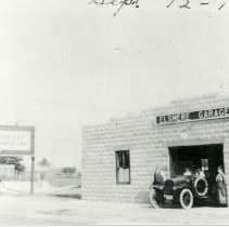 Elsmere Garage, 1921