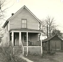 32 Bean Street, Dora Rose Grover