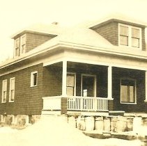Guy and Alta Brawn's house at 3 Cushing's Point