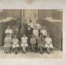 Kaler School class photo, third grade, 1931-32