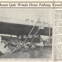 Blizzard of  1952, ships smash into Portland Bridge