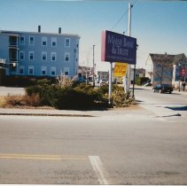 Corner of Hinckley Drive and Cottage Road in 1998