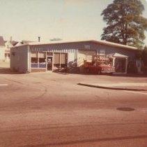Crest Glass, 909 Broadway, 1979