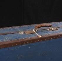 2014.13.1 Top handle