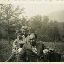 Dorothy, Lilly, & Rudolf