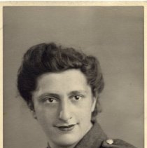 Hannah Deutch In Uniform July 1942