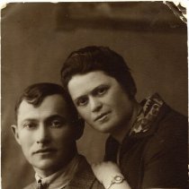 Aleksandra's parents, Max and Asy, 1929