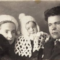 Nina and Denis Galahov with daughter, Inna, 1939