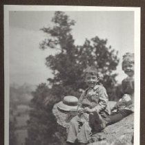 1972.009.002_photo 41