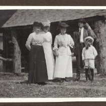 1972.009.002_photo 44