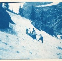 1997.034.029_photo 12b