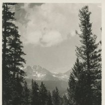 Mt. Ypsilon from the High Drive Estes Park, Colo. Sanborn R 385