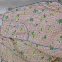 Grandma Moses Apron, L side