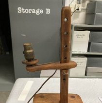 Cushman Colonial Creations lamp