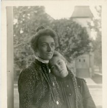 Edith Price and Daughter Elizabeth