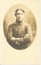 2010.11.109 Photograph