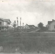 Callahan street scene with six houses