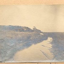 Egans Creek looking north from the bridge