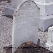 Fernandez, Villalonga graves