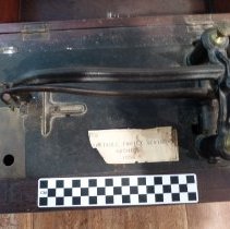 1856 Sewing Machine 005