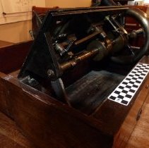 1856 Sewing Machine 008