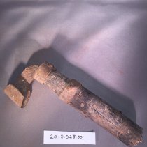 Turpentine Scraper, broken handle