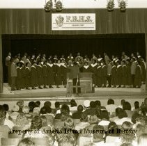FBHS Senior Choir performance
