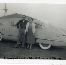 Photograph of Maude and Bill Rutledge Sr.