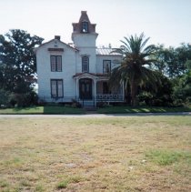 Downes House Lana Rushing And Kate Badiali 06-06-2011