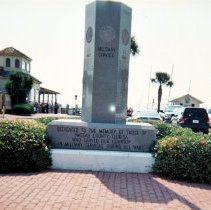 Monument At Front Street By Jordan Rogers 06-06-2011
