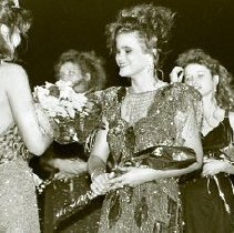 Homecoming Court
FBHS Cheerleaders and Trophies

Orange Hall-- St. Mary's

Handwritten Sign/ Message
Mill