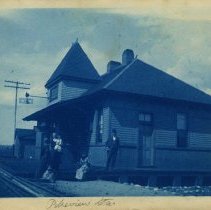 S999.211 Pikeview Station With People