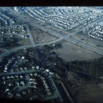 Intersection Kortright and Hanlon ponds