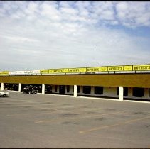 Mother's Pizza Parlour at Campus Estates Plaza