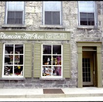 Duncan McPhee Gallery and Art Supplies