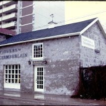 Coach House, Baker Street. Chamberlains Flowers.
