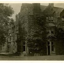 1974.32.1.31 - Photograph