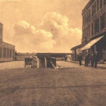 1986.18.204 - Postcard