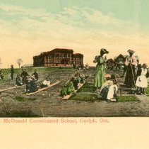 1986.18.365 - Postcard